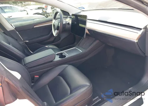 2023 Tesla Model 3 Rear-Wheel Drive z USA, uszkodzony, nr VIN 5YJ3E1EAXPF448604